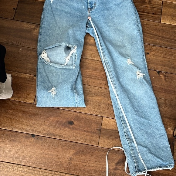 A&F Curve Love The 90’s Straight Ultra High Rise Blue Jeans Size 27/4s - Picture 9 of 10